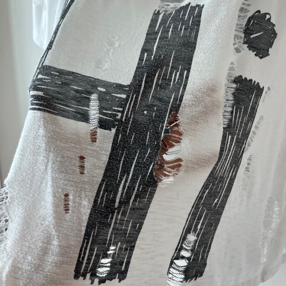 The Clas-sic Distressed "Hi / Bye" Graphic Oversized Tee - Made in USA - Picture 5 of 9